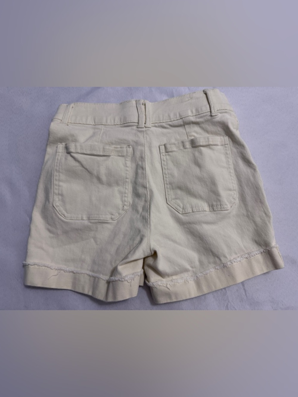 Democracy "Ab"solution High Rise 4.5" Inseam Short Frosty Lemon Size 4 EUC - Picture 8 of 8